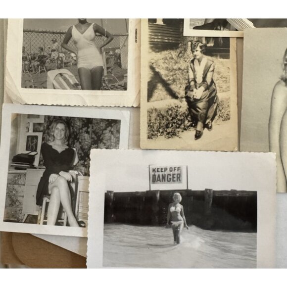Lot of Vintage Amateur Woman Model Photos, Bikini, Dress Up, Highheels, B&W Pics - Picture 6 of 9